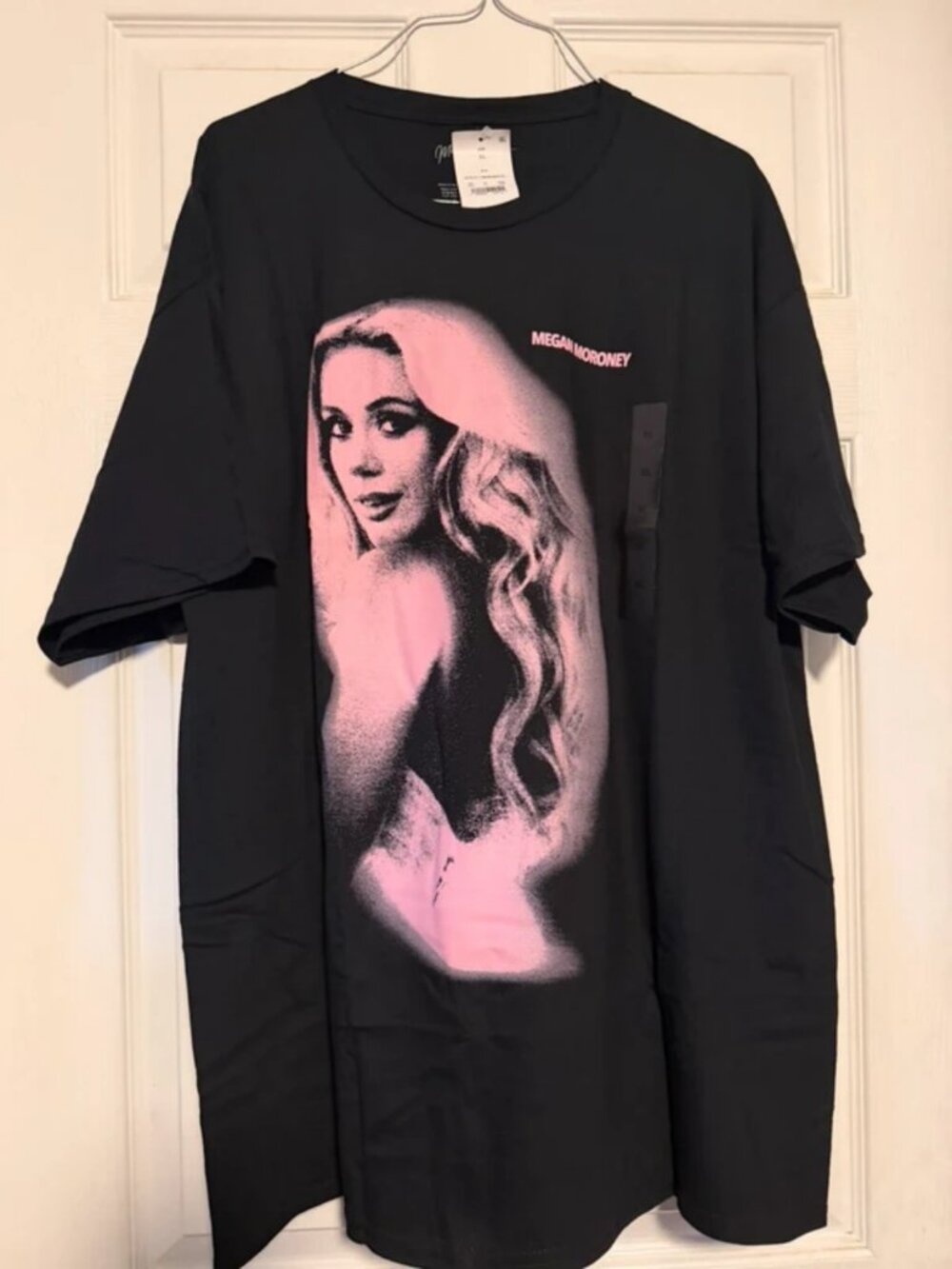 Megan Moroney Cloud Tshirt XL NWT Shirt